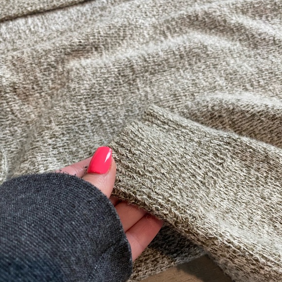 Dreamers by debut Cozy open cardigan sold out on Nordstrom‘s size M/L. - Picture 13 of 14